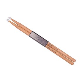 DSO2BN Oak Drumsticks with Nylon Tips