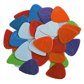 AP12G0.58  Projecting (Delrin) Guitar  Picks - 0.58mm/ 72 Pieces
