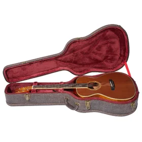 Customer Returned Artist OMC600SNV2 Handbuilt Solid Wood Acoustic Electric Guitar & Hard Case thumbnail