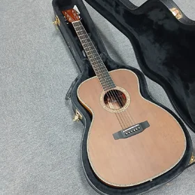 Customer Returned Artist OMC600SNV2 Handbuilt Solid Wood Acoustic Electric Guitar & Hard Case thumbnail