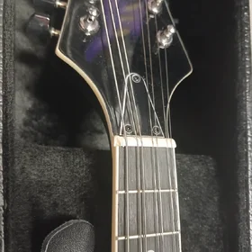 Damaged Artist MDA100EQ+C Sunburst Mandolin w/ Pickup & Black Hard Case thumbnail